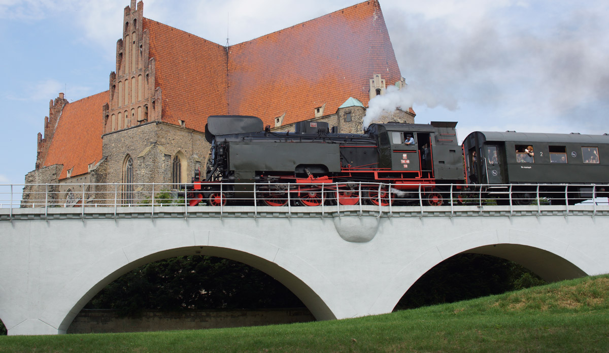Krok bliżej do przywrócenia ruchu kolejowego na linii nr 302 ze Strzegomia do Marciszowa 