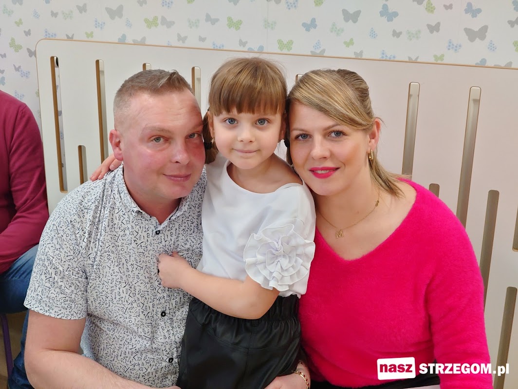 Babcie i dziadkowie odwiedzili wnuczęta w 