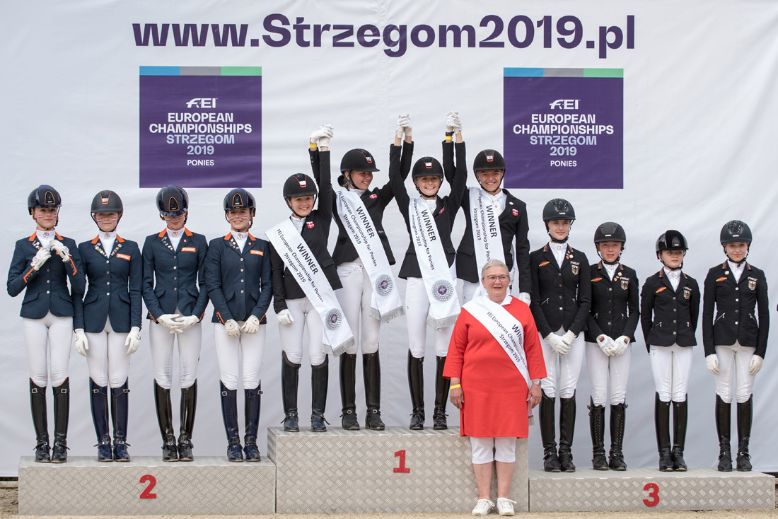 Złoty medal w ujeżdżeniu dla Duńczyków [FOTO] 