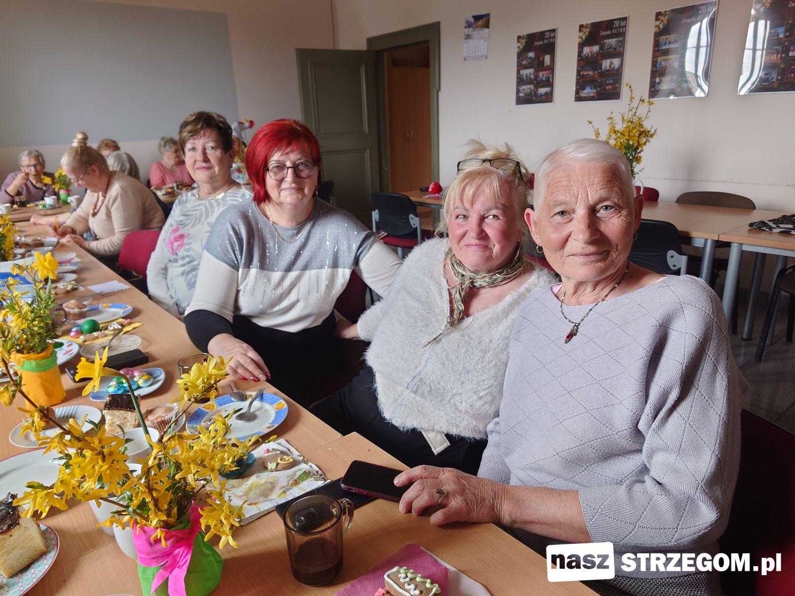 Tak kiedyś pachniała Wielkanoc – strzegomscy seniorzy wrócili pamięcią do dawnych tradycji [FOTO] 