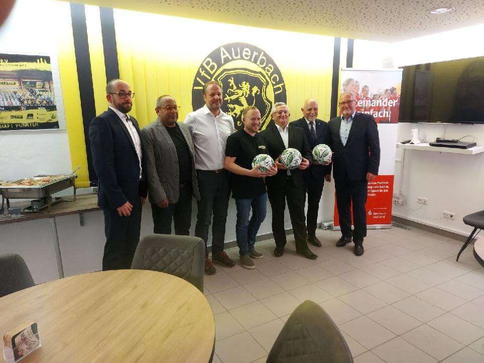 Strzegomscy samorządowcy odwiedzili miasto partnerskie w Niemczech. Omawiali rozwój współpracy kulturalno-sportowej [FOTO] 