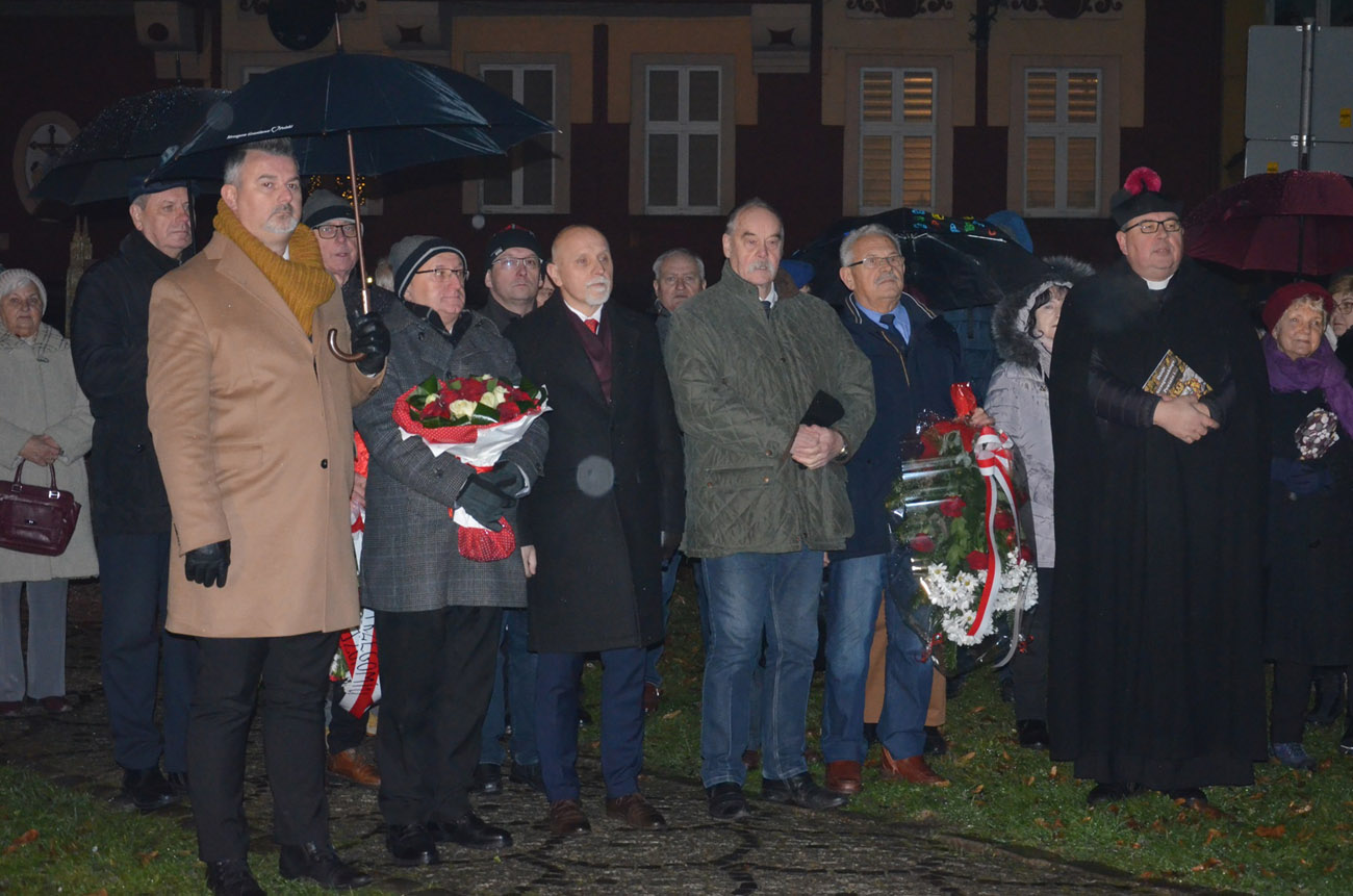 Oddali hołd represjonowanym w stanie wojennym [FOTO] 