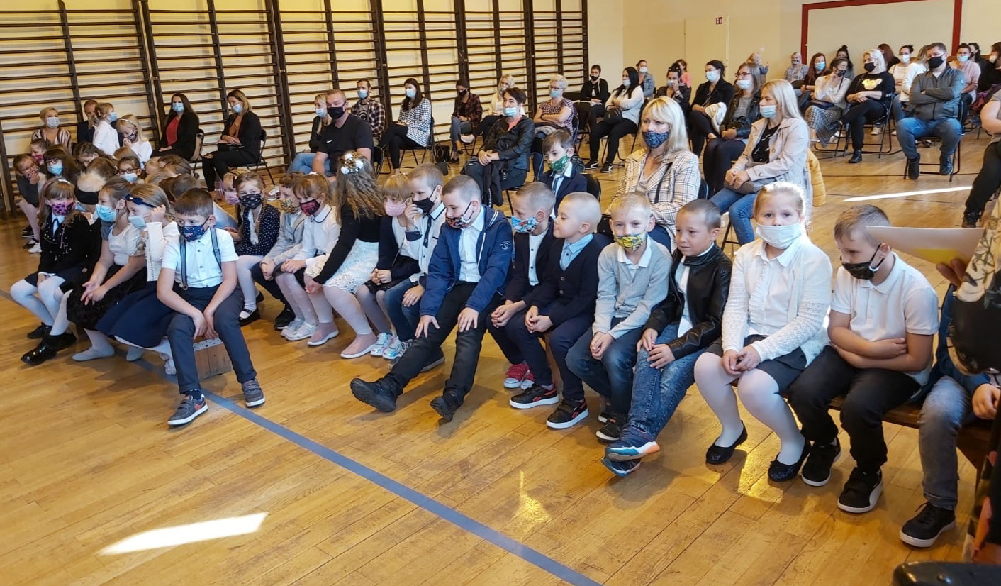 Zadzwonił dzwonek w Strzegomskich szkołach [FOTO] 