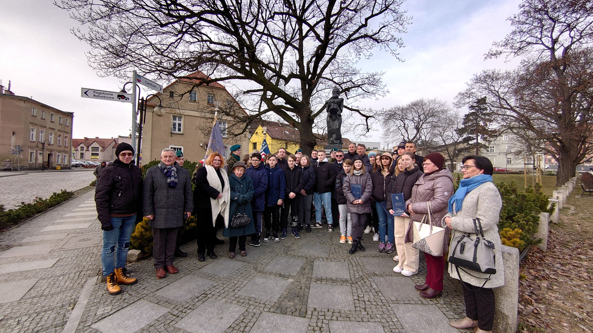 Strzegomianie pamiętają o rocznicy deportacji Polaków na Syberię [FOTO] 