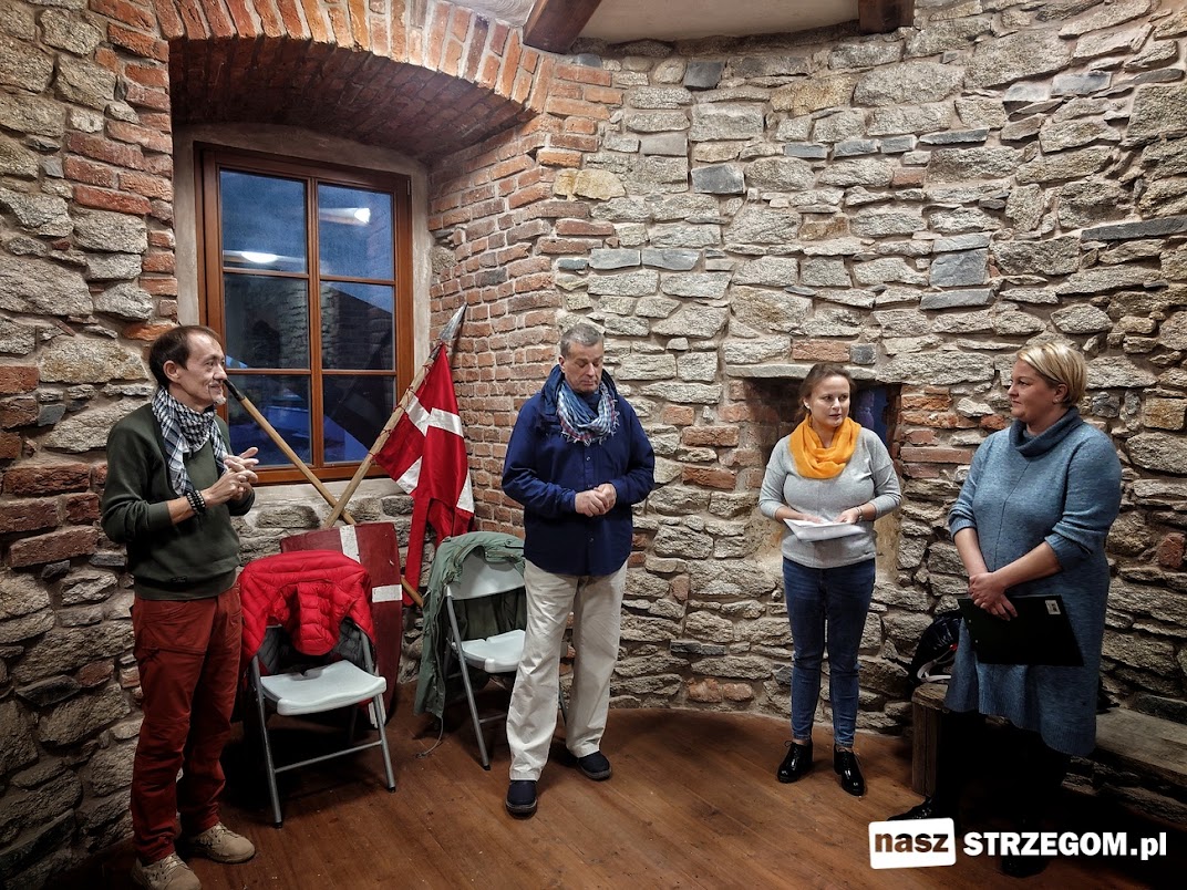 Gdy historia przemawia – „Piątkowe Rozmowy w Bastei” ze strzegomskimi regionalistami [FOTO] 