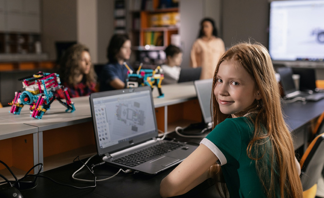 Ponad pół miliona zł trafiło dla szkół na „Laboratoria Przyszłości”  