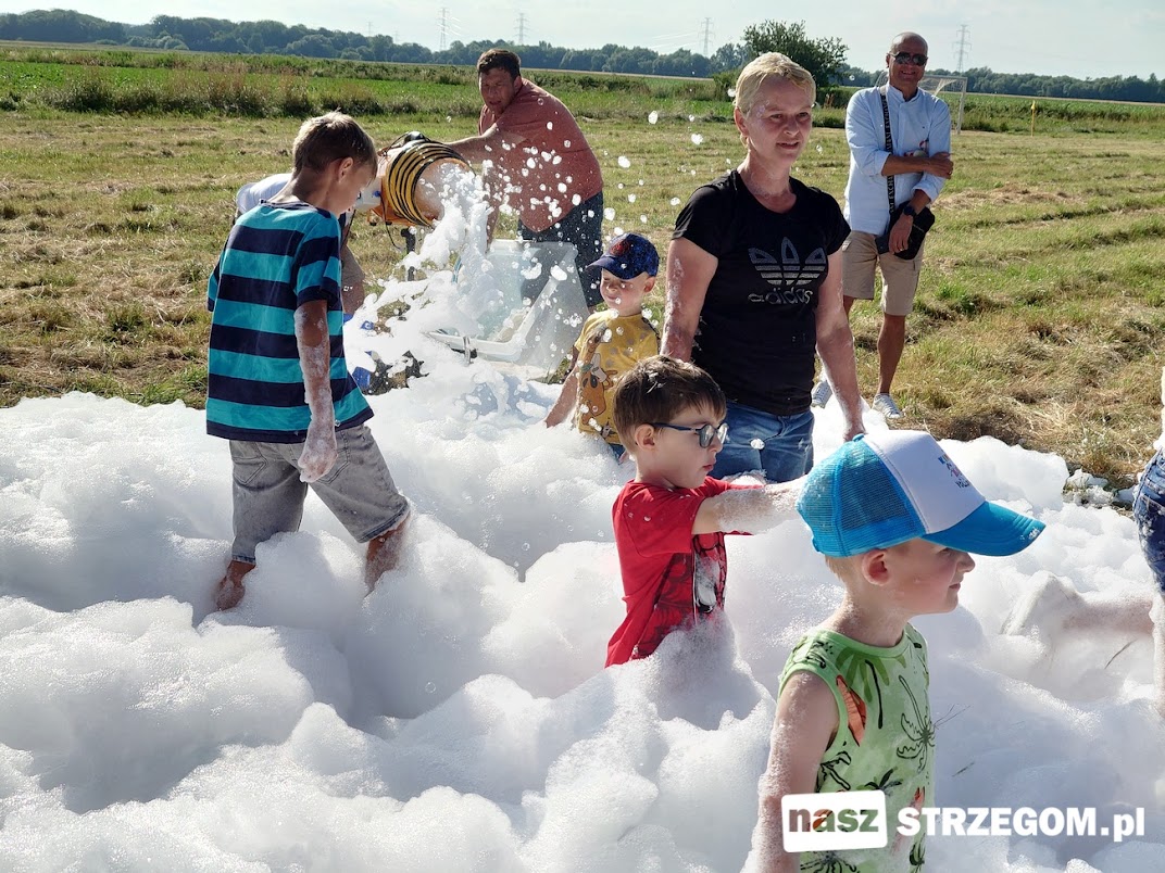 Modlęcin bawił się na całego! Rodzinny piknik z atrakcjami dla każdego [FOTO] 