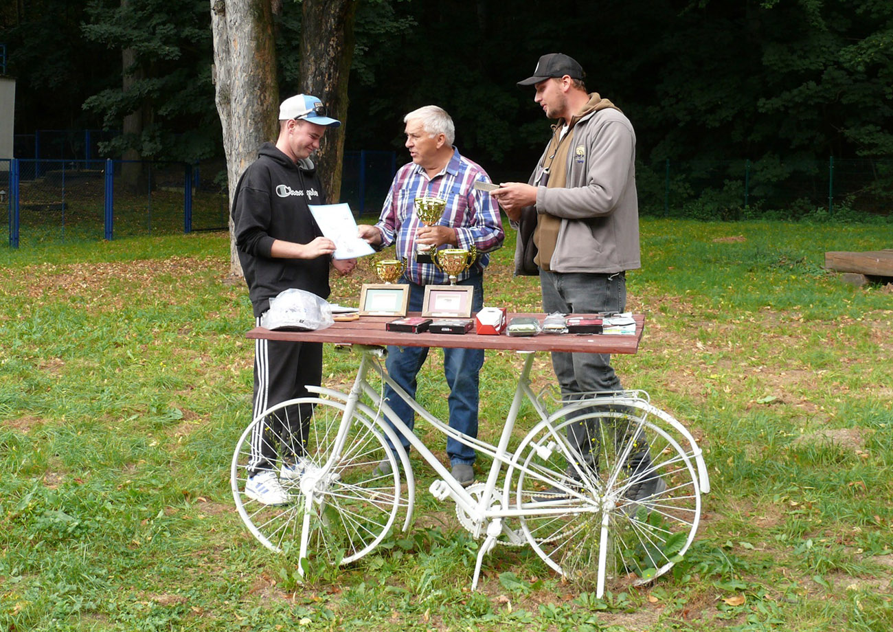 Strzegomscy wędkarze zorganizowali I Memoriał Muchowy im. Stanisława Pomykały 