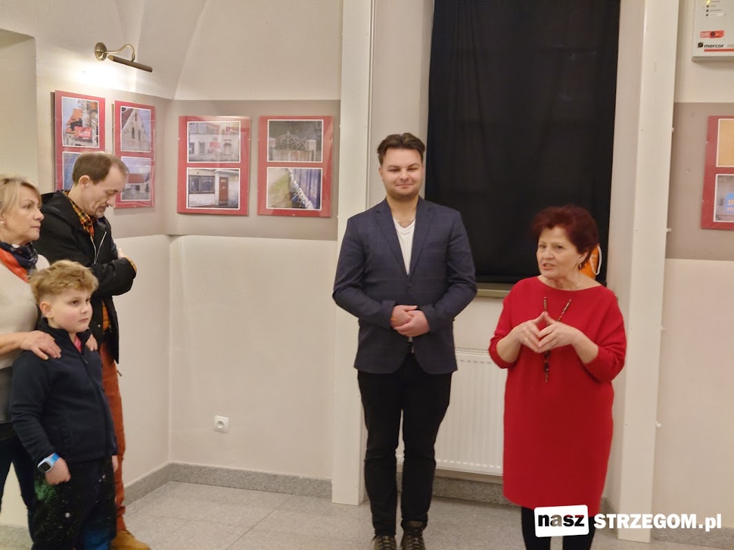 Starodawny świat zamknięty w klatkach dzisiejszej rzeczywistości na fotografiach Filipa Pawlusa [FOTO] 