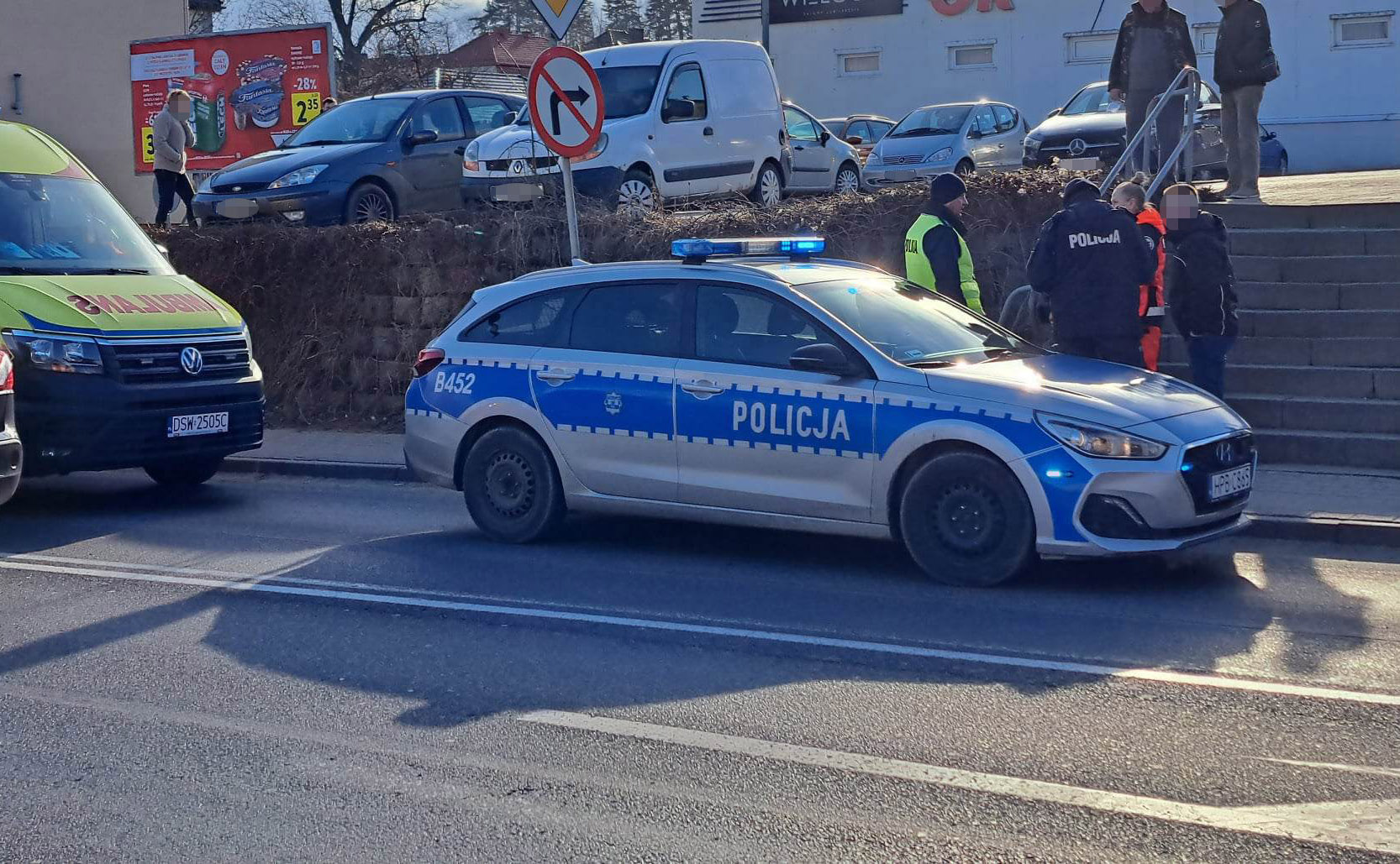 Potrącił kobietę na przejściu, potem odjechał [FOTO] 
