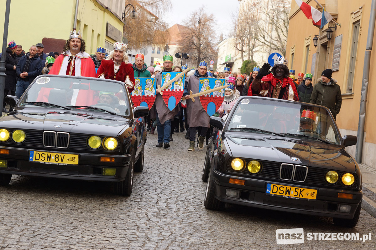 Orszak Trzech Króli w Strzegomiu - wyjątkowa tradycja kultywowana już od wielu lat 