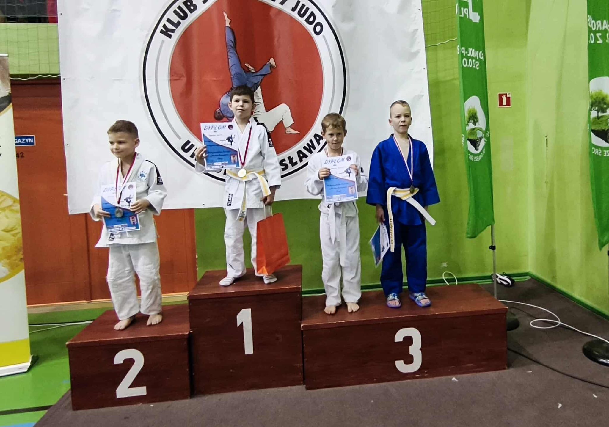 Aktywny weekend za strzegomskim judokami. Ze Sławy i Oleśnicy przywieźli 16 medali [FOTO] 