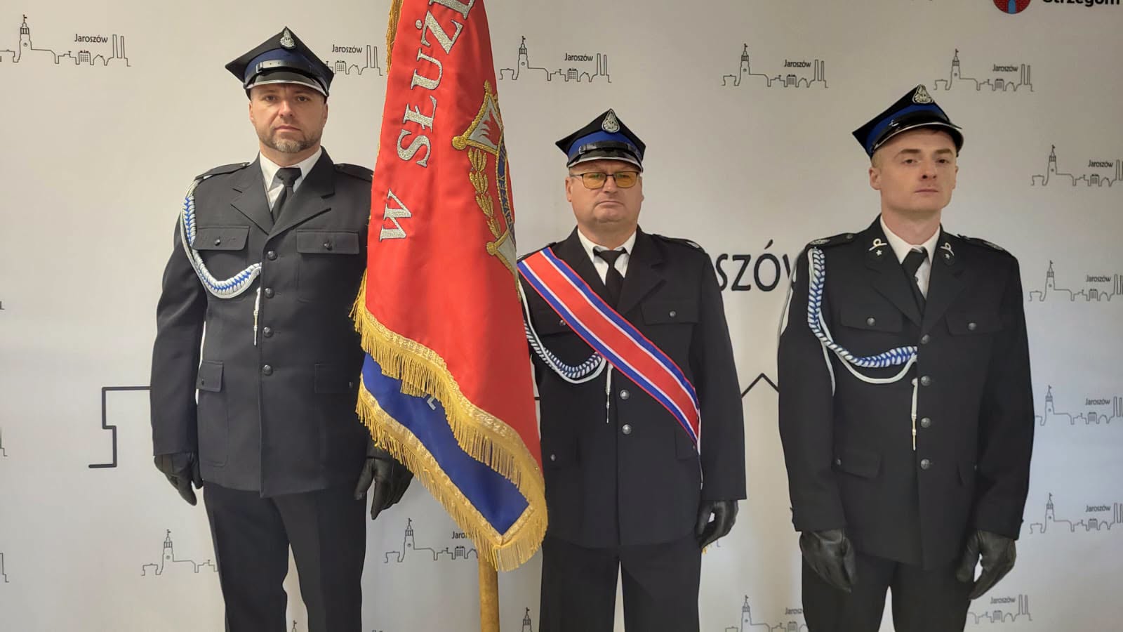Jubileusz Ochotniczej Straży Pożarnej w Jaroszowie. Druhowie świętowali 80-lecie jednostki [FOTO] 