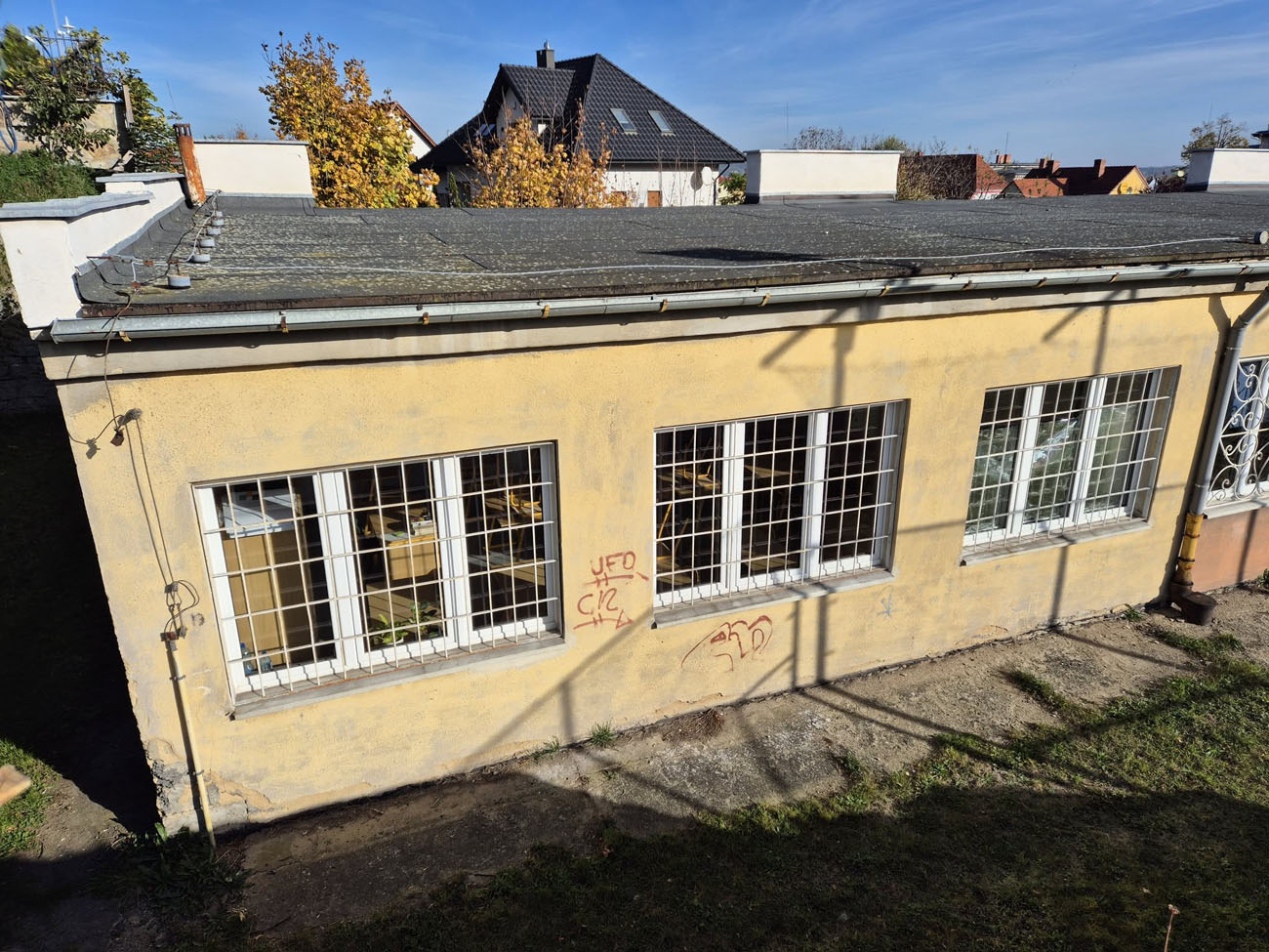 Rusza termomodernizacja pawilonu przy strzegomskim Liceum Ogólnokształcącym [FOTO] 