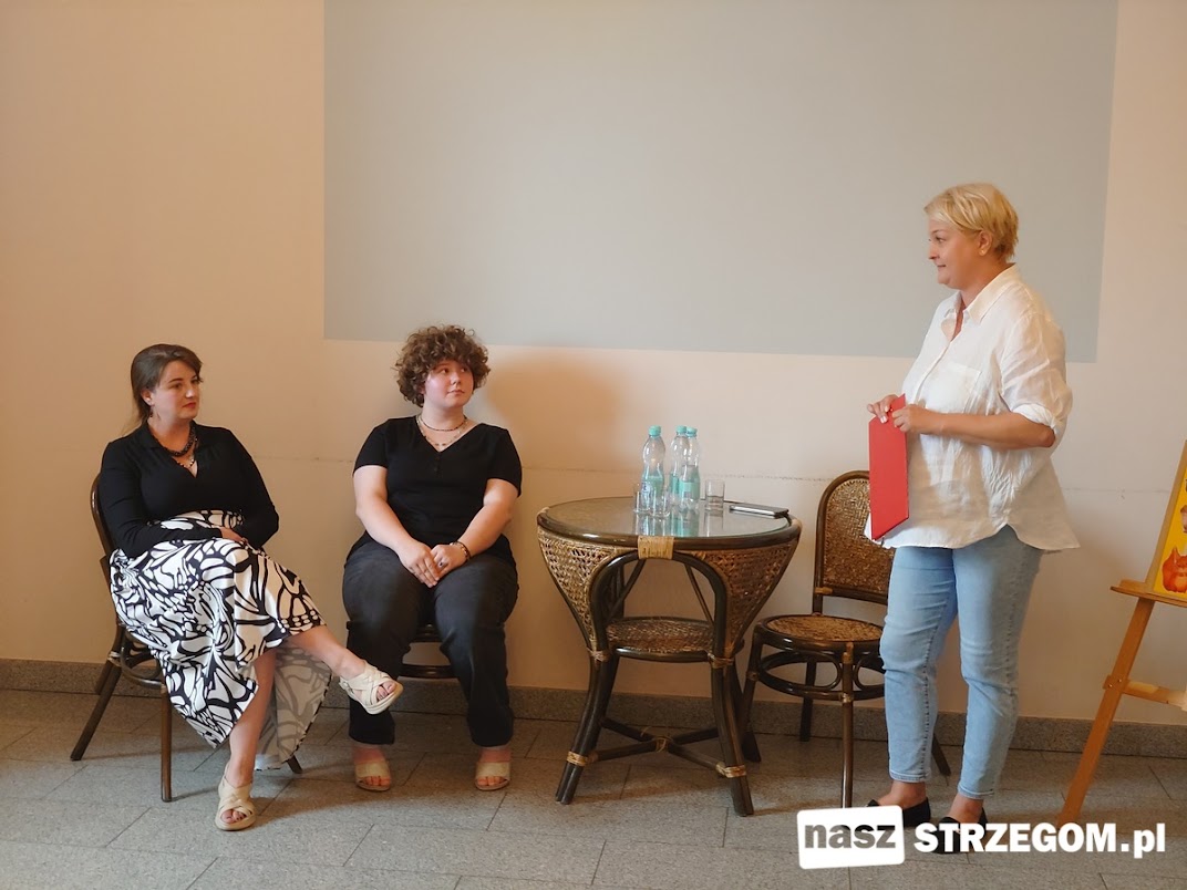 Debiut literacki Sandry Golińskiej i artystyczny sukces jej córki Julii [FOTO] 