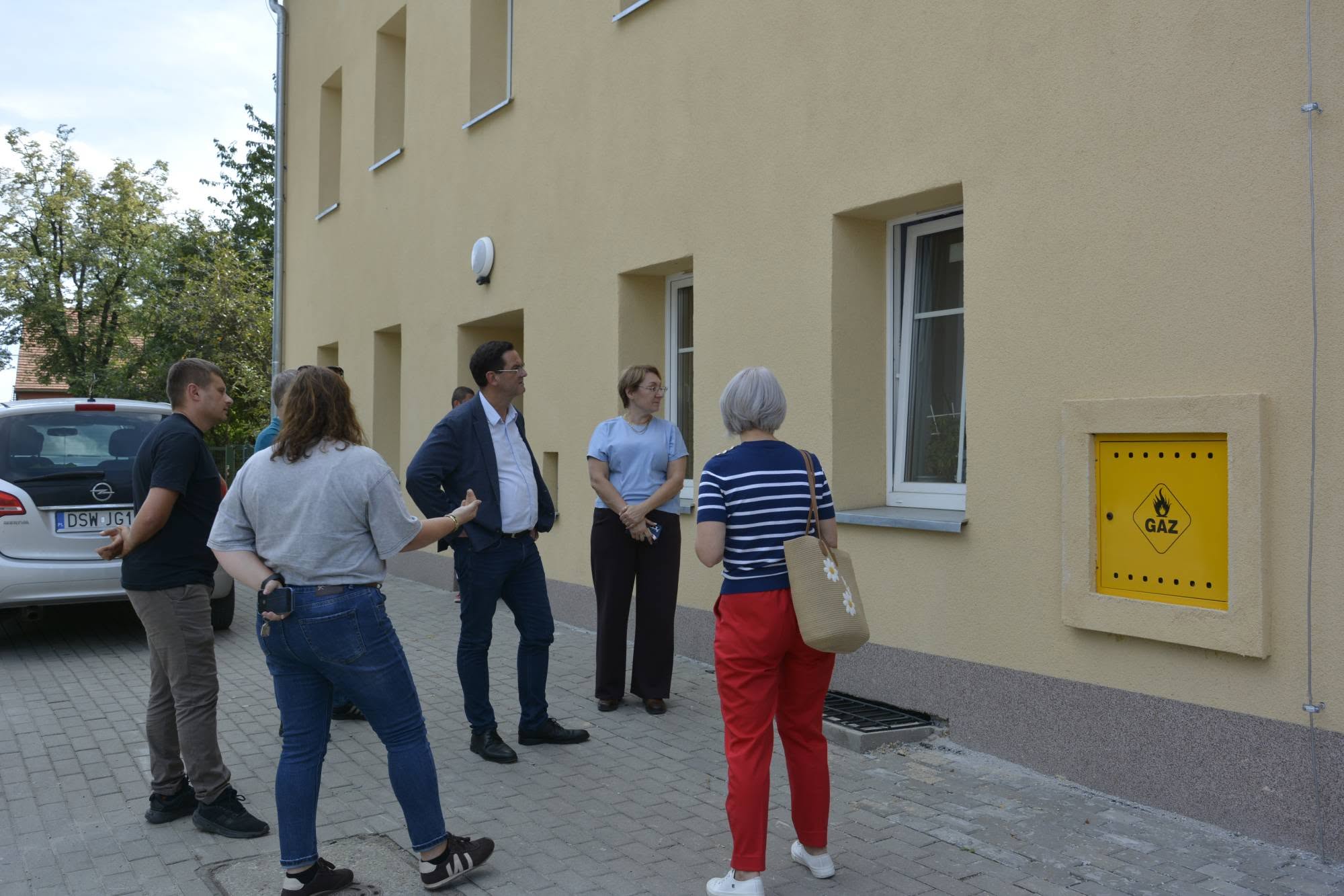 Zakończono termomodernizację gminnych budynków mieszkalnych w Strzegomiu i Goczałkowie [FOTO] 